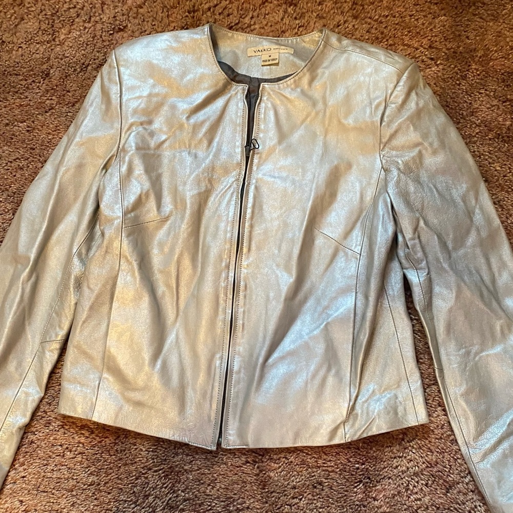 It’s A Gold Leather Jacket From Vakko of New York Now this one I love so much 🧥